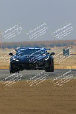 media/Nov-12-2022-GTA Finals Buttonwillow (Sat) [[f6daed5954]]/Group 2/Session 1 (Sweeper)/